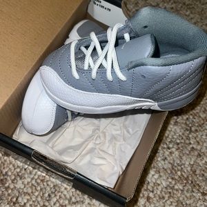 Jordan retro 12 size 6c brand new